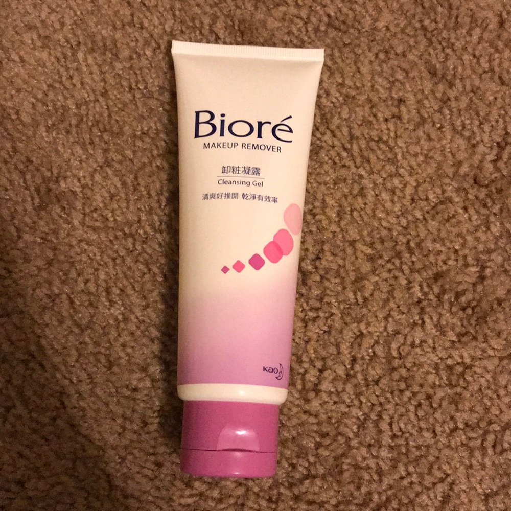 NEW Biore makeup remover gel
